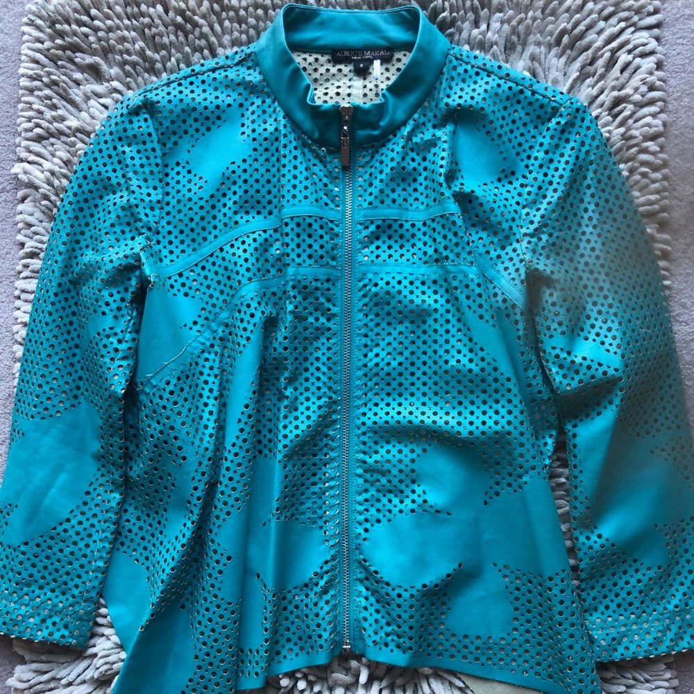 Alberto Makali Cropped Blue Zip Up Jacket Small